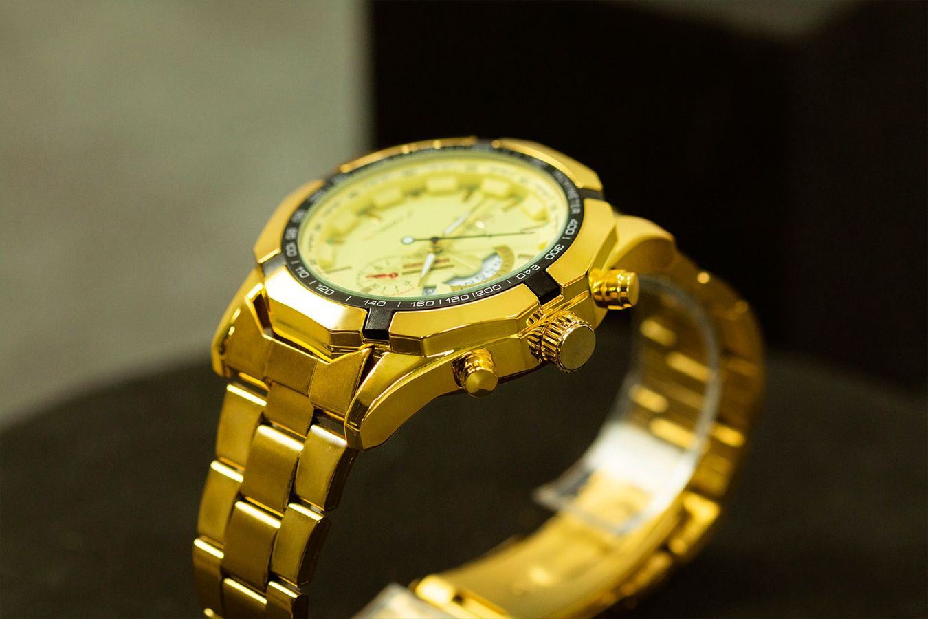 Montre étanche calendrier lumineux – Image 7