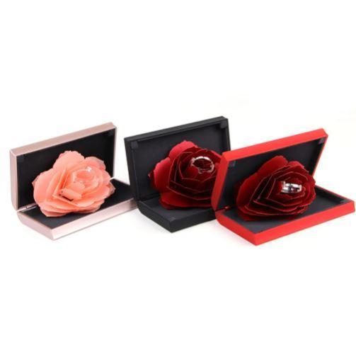 Boîte cadeau pour bague rose florissante – Image 4