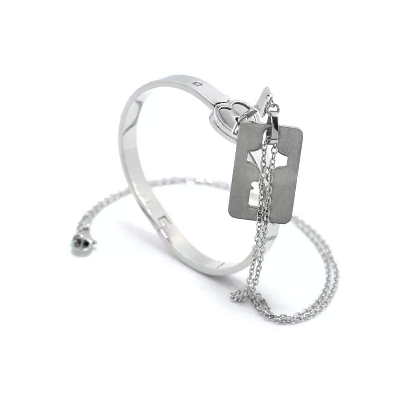 Bracelet serrure coeur avec collier clé