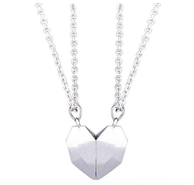 Collier pour couple en forme de cœur – Image 4