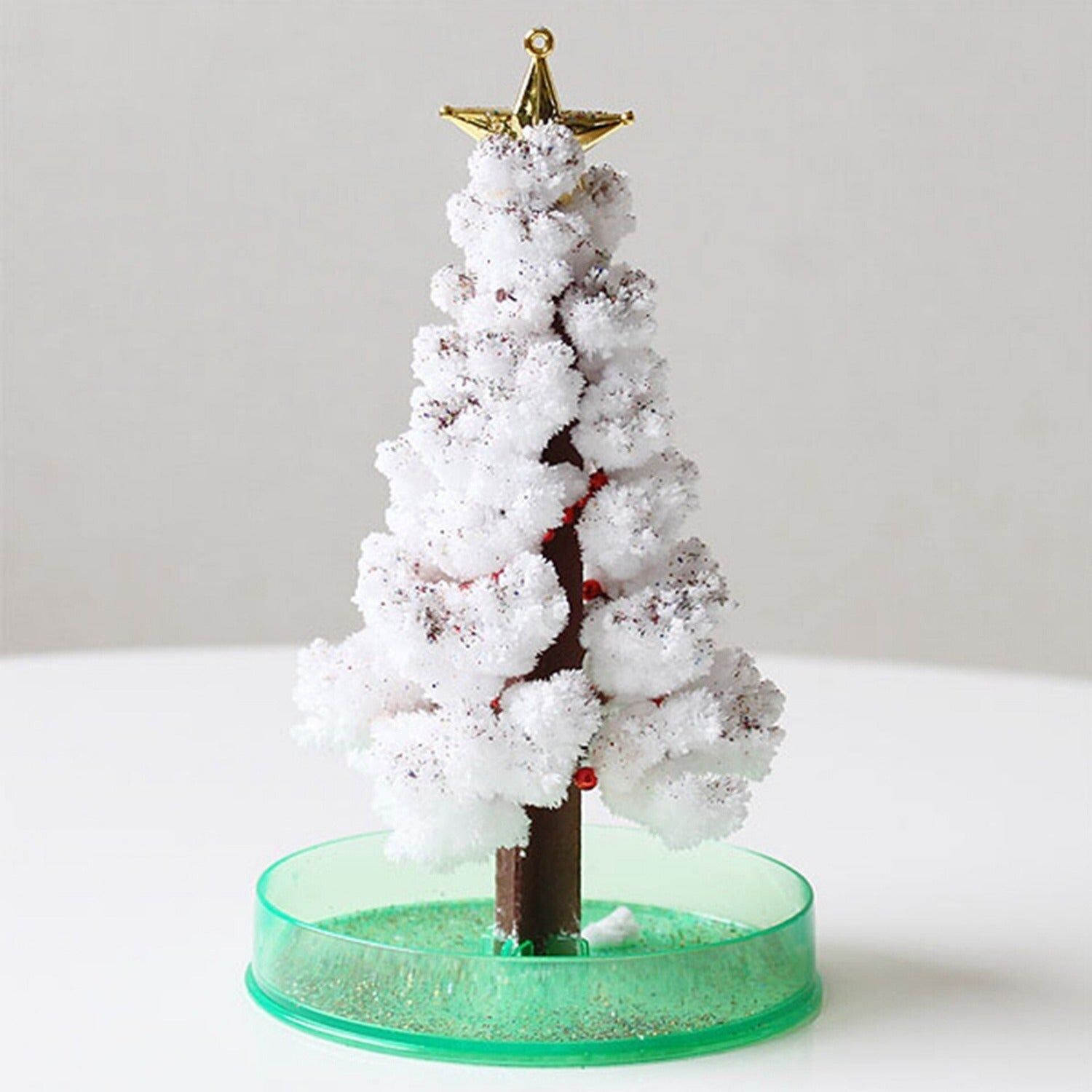 Arbre de Noël à croissance magique