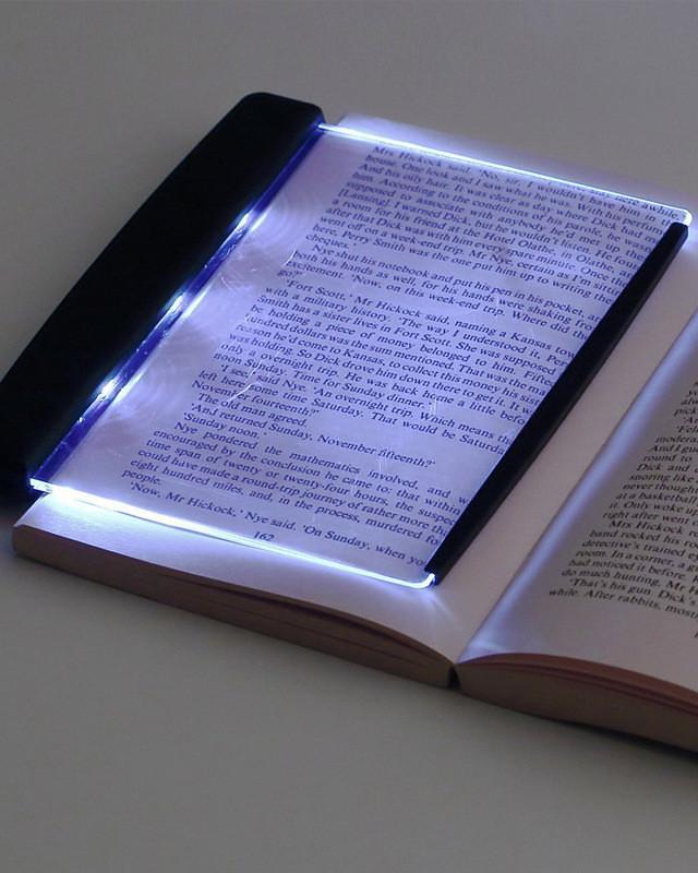 Lampe de lecture LED portable panneau format Livre de poche