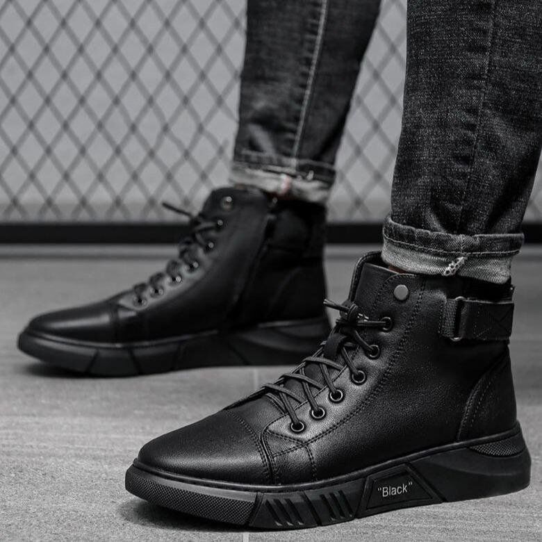 Bottes orthopédiques en cuir au pied