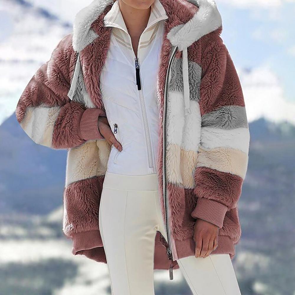 Manteau rembourré en laine d'agneau contrastée – Image 5