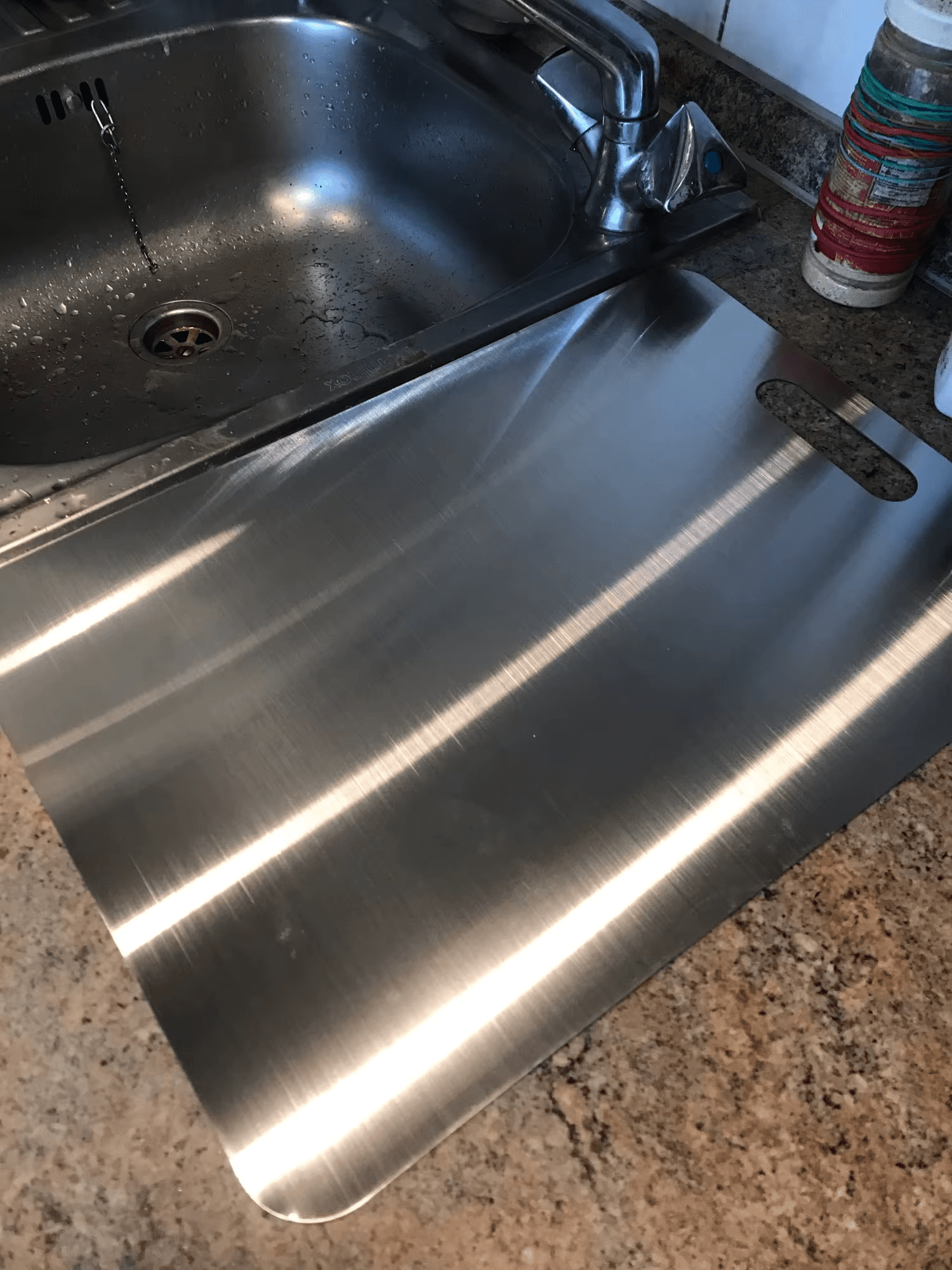 Katuchef Planche à découper 100 % titane : fini les microplastiques, les bactéries et les couteaux émoussés – Image 4